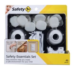 Safety 1st Safety Essentials Babyproofing Set